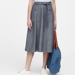 Banana Republic JAPAN EXCLUSIVE Chambray Utility Midi Skirt, Size 6